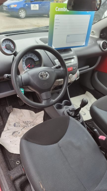 TOYOTA AYGO 1.0 VVT-i Linea Luna, Petrol, Second hand / Used, Manual - 5