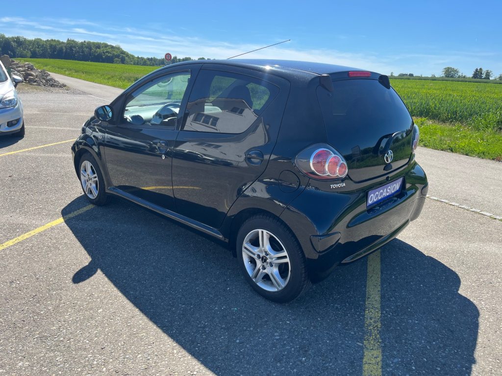 TOYOTA AYGO 1.0 VVT-i Linea Terra, Petrol, Second hand / Used, Manual - 4