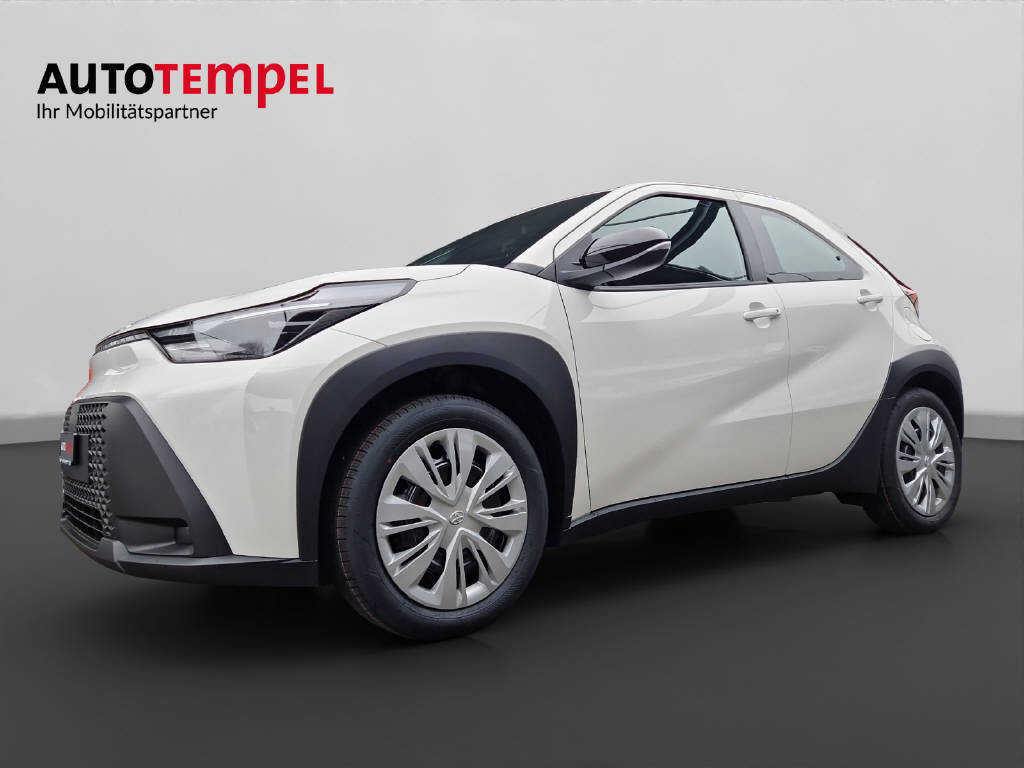 TOYOTA Aygo X 1.5 VVT-i HSD Comfort 48140/000