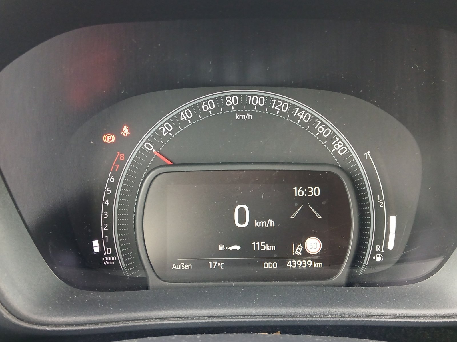 TOYOTA Aygo X 1.0 VVT-i Comfort, Petrol, Second hand / Used, Manual - 7