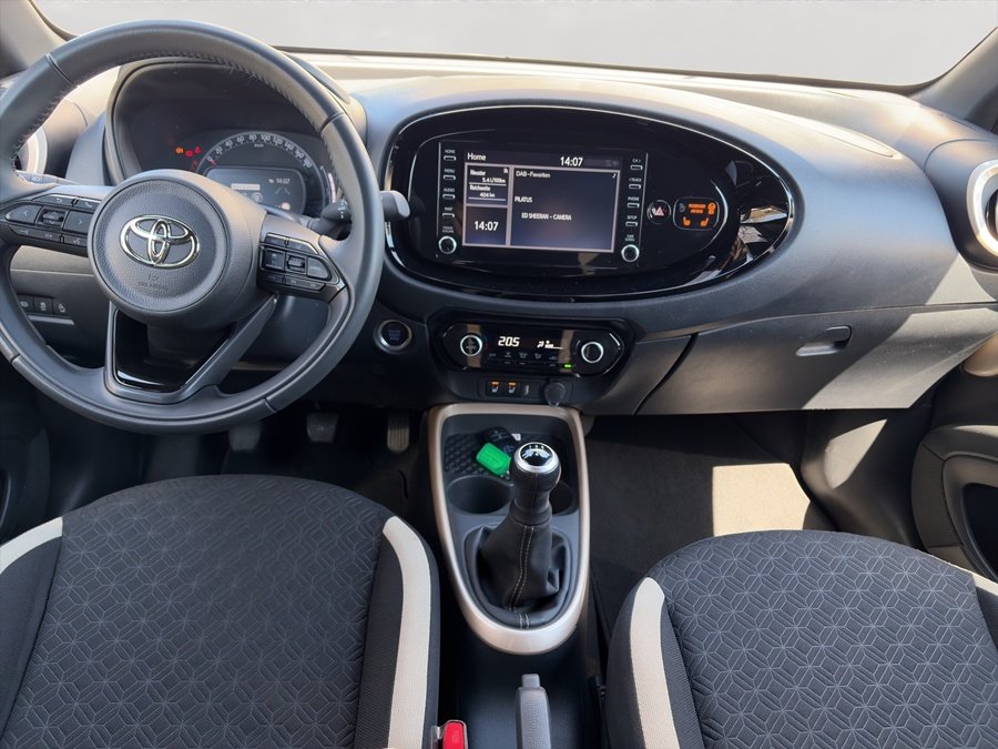 TOYOTA Aygo X 1.0 VVT-i Trend, Petrol, Second hand / Used, Manual - 7