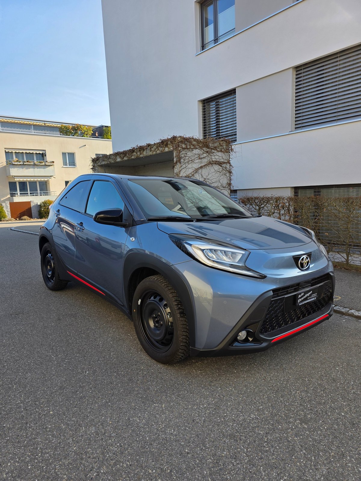 TOYOTA Aygo X 1.0 VVT-i Undercover CVT, Benzin, Occasion / Gebraucht, Automatik - 4