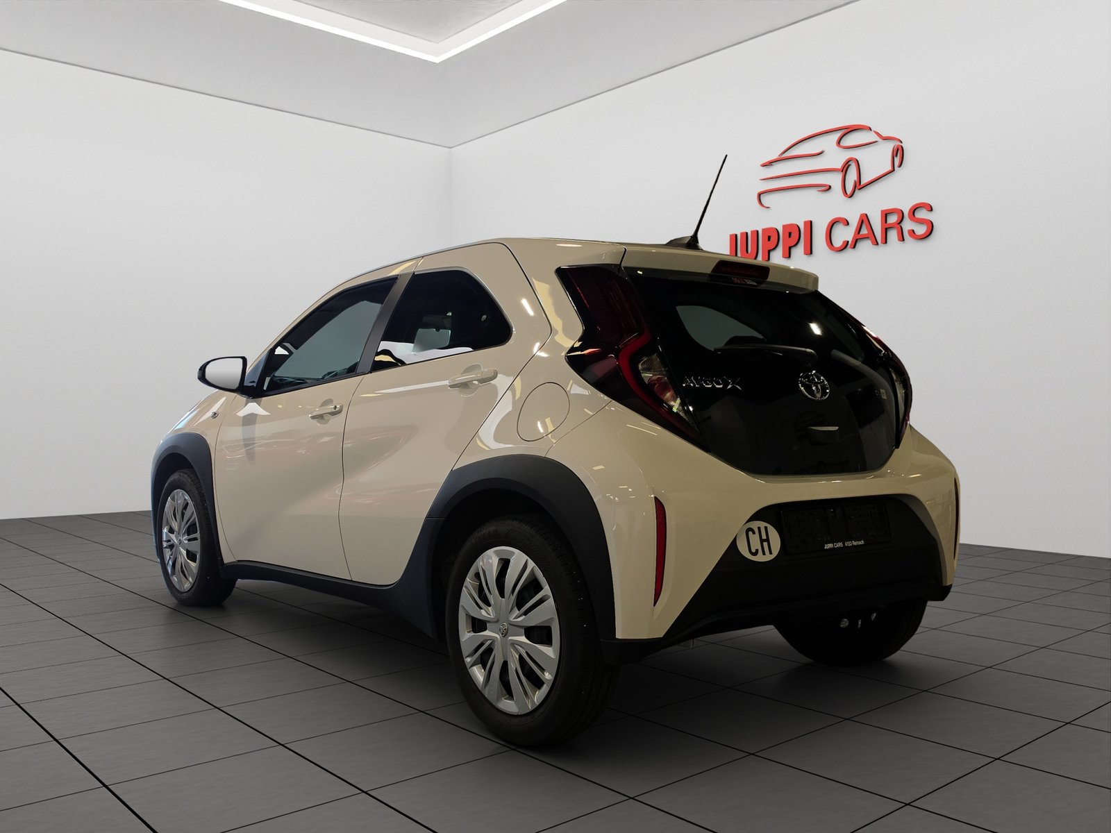 TOYOTA Aygo X 1.0 VVT-i Comfort CVT, Benzin, Occasion / Gebraucht, Automatik - 3