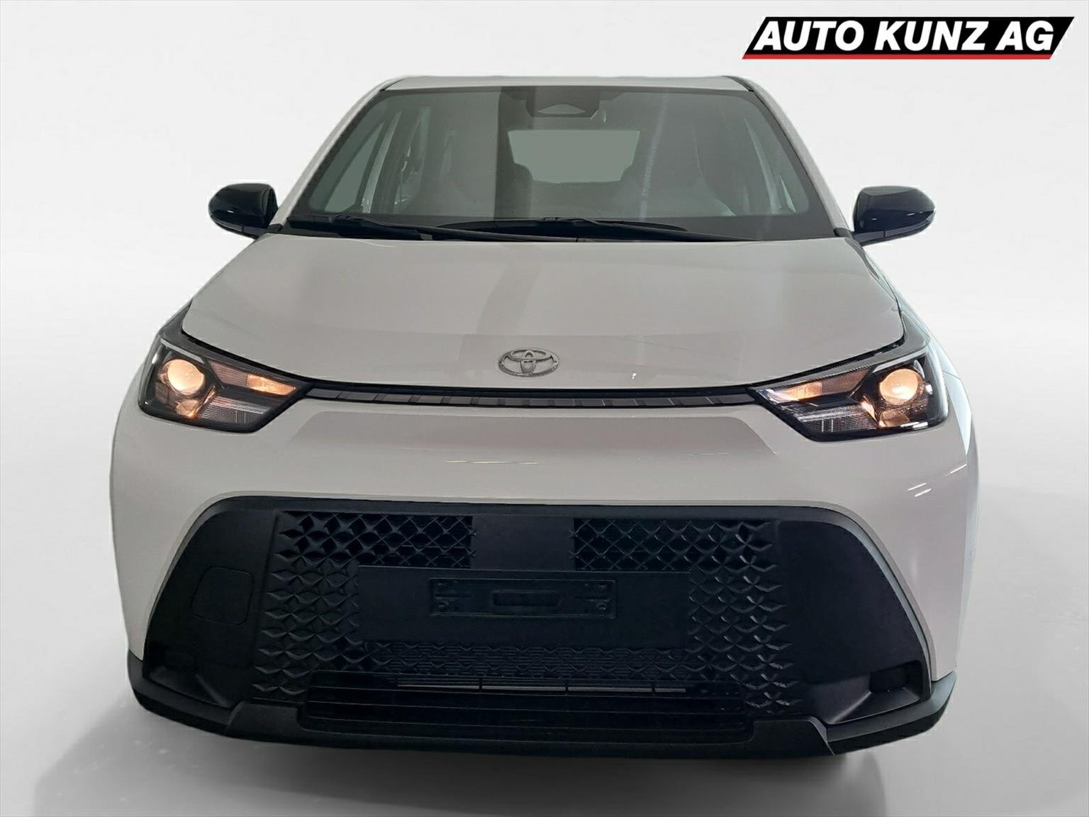 TOYOTA Aygo X 1.5 VVT-i HSD Comfort, Full-Hybrid Petrol/Electric, New car, Automatic - 3