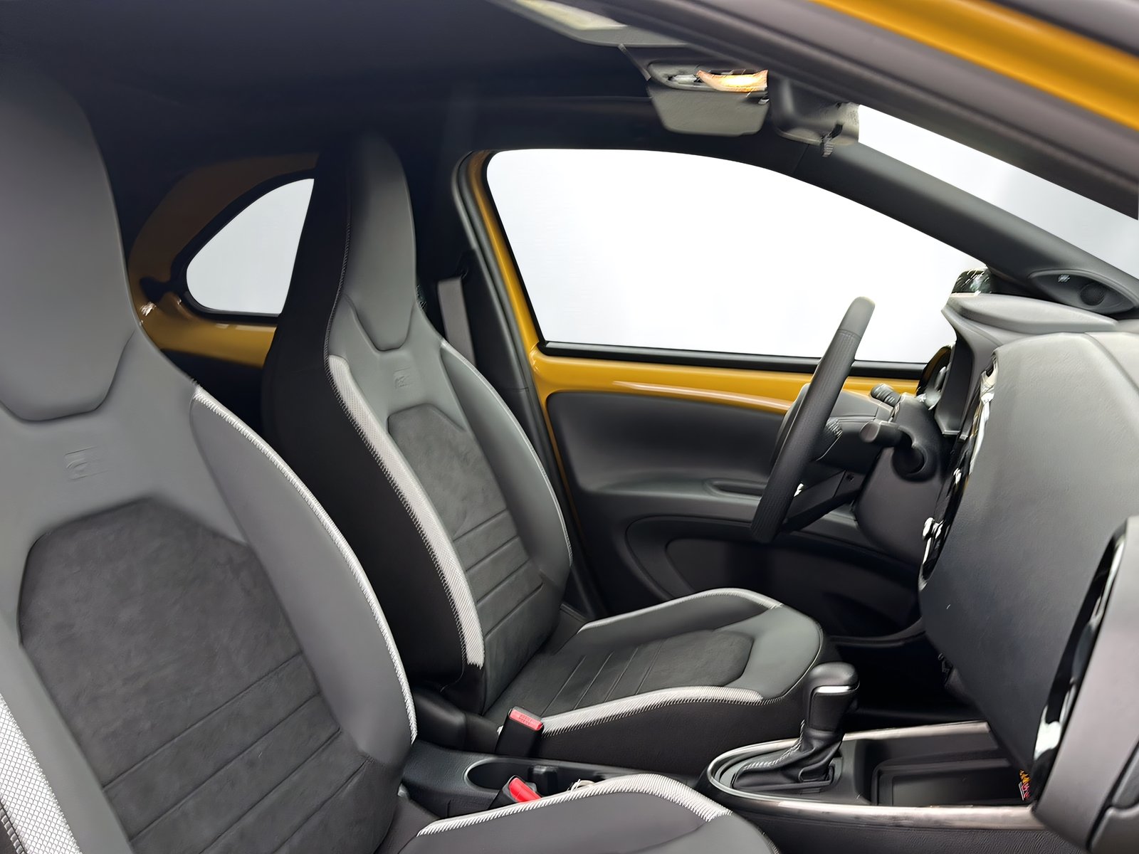 TOYOTA Aygo X 1.5 GR Sport e-CVT, Benzin, Neuwagen, Automatik - 7