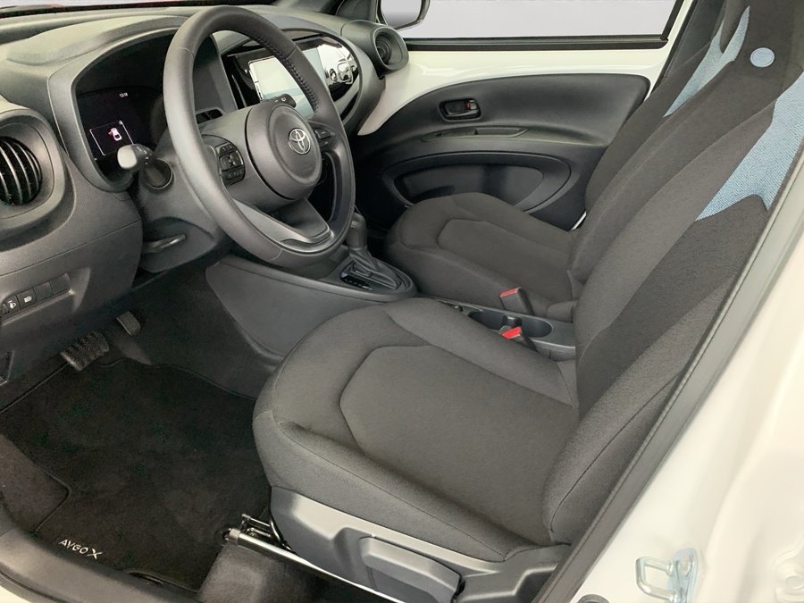 TOYOTA Aygo X 1.5 Comfort e-CVT, Benzin, Neuwagen, Automatik - 7