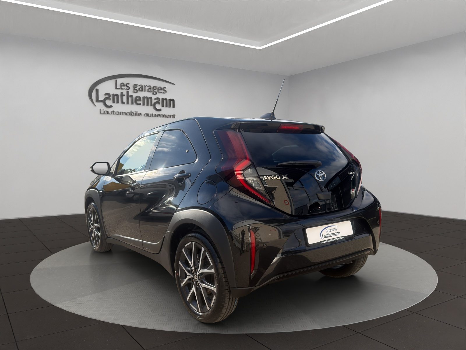 TOYOTA Aygo X Hybrid 1.5 GR Sport, Benzina, Occasioni / Usate, Automatico - 3