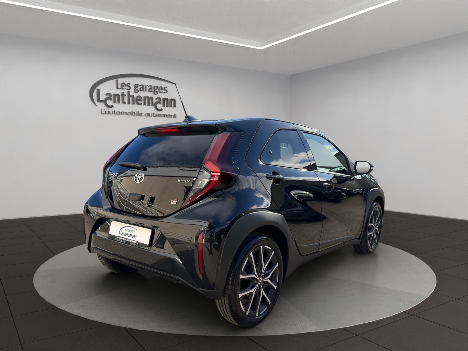 TOYOTA Aygo X Hybrid 1.5 GR Sport, Benzina, Occasioni / Usate, Automatico - 5