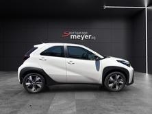 TOYOTA 1.5 VVT-i HSD Trend, Full-Hybrid Petrol/Electric, Pre-registered new car, Automatic - 6