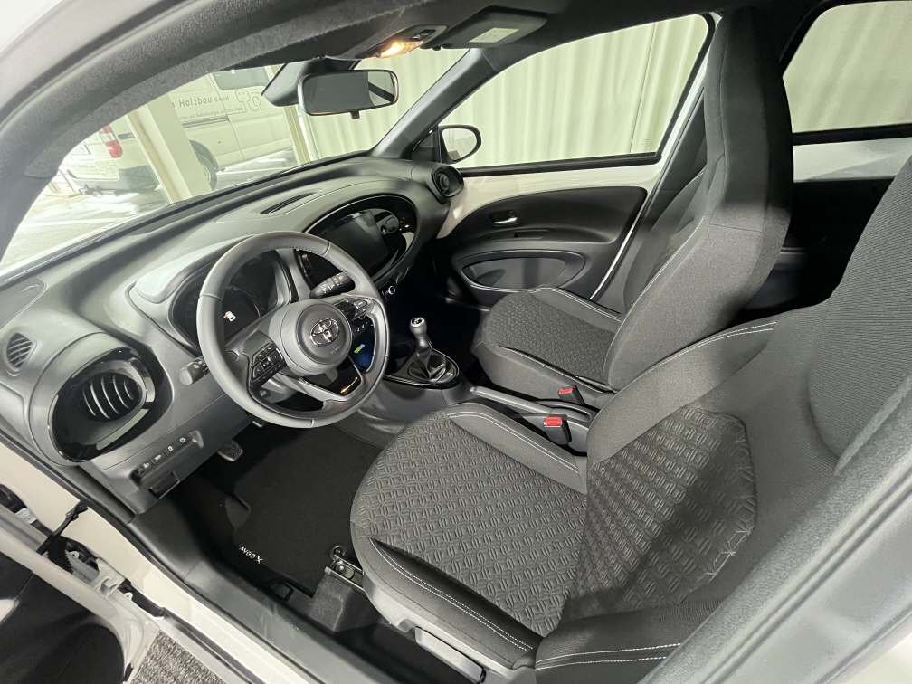 TOYOTA Aygo X 1.0 VVT-i Trend, Essence, Voiture nouvelle, Manuelle - 4