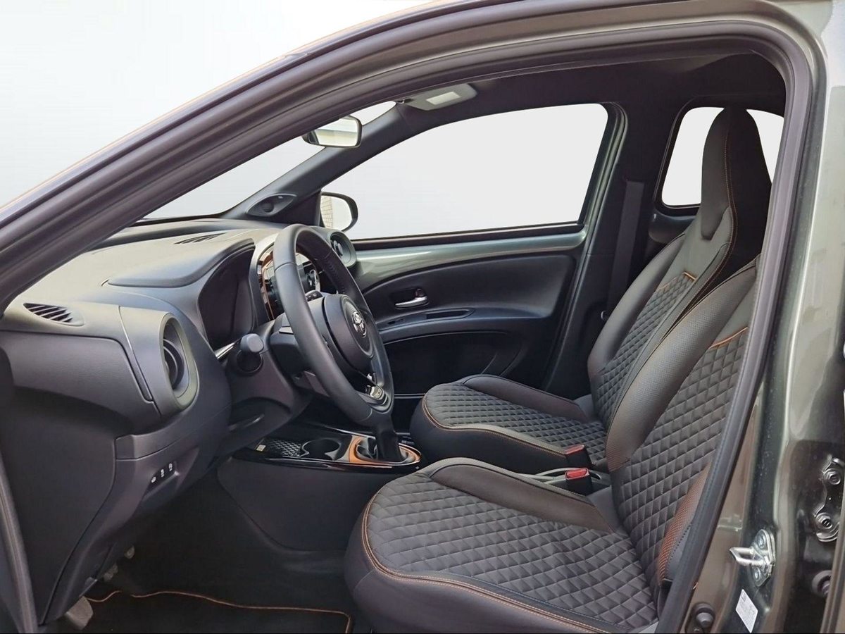 TOYOTA Aygo X 1.0 VVT-i Limited, Benzina, Auto nuove, Manuale - 5