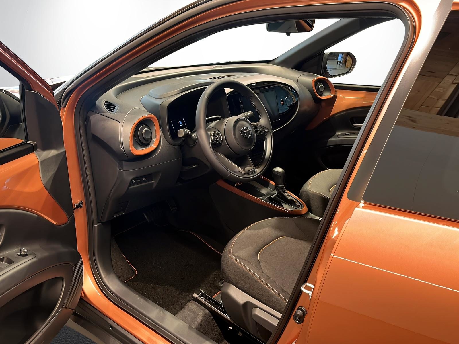 TOYOTA Aygo X 1.5 VVT-i HSD Trend, Hybride Intégral Essence/Électricité, Voiture nouvelle, Automatique - 7