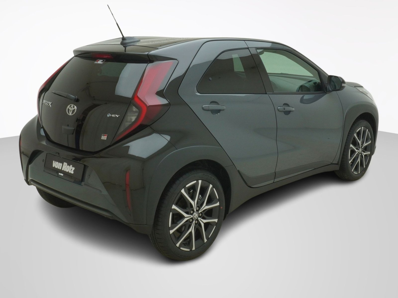 TOYOTA Aygo X 1.5 VVT-i HSD GR Sport, Hybride Intégral Essence/Électricité, Voiture nouvelle, Automatique - 4