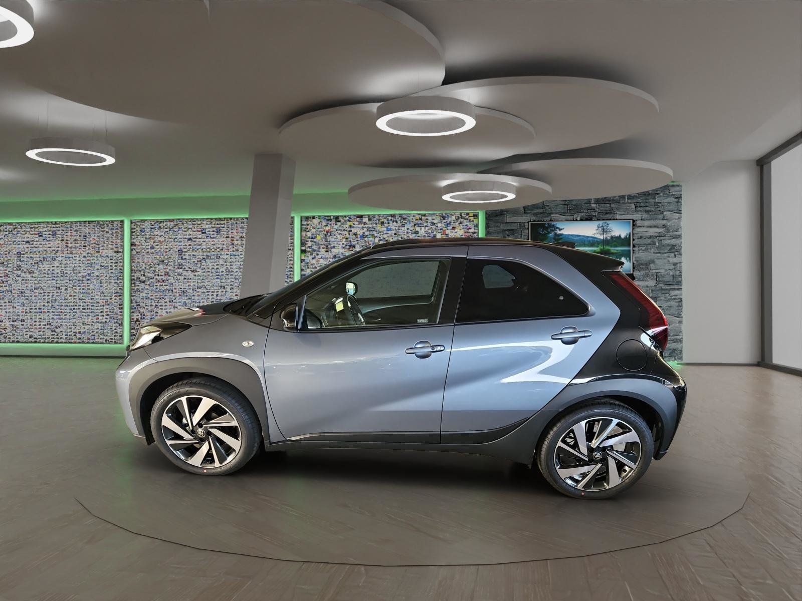 TOYOTA Aygo X 1.0 VVT-i Style, Benzina, Auto nuove, Automatico - 2