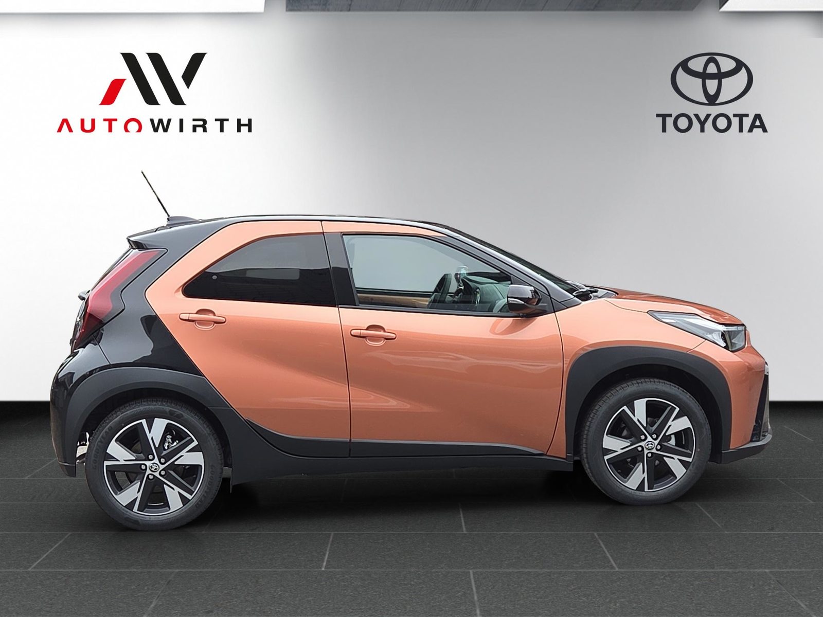 TOYOTA Aygo X 1.5 VVT-i HSD Trend, Full-Hybrid Petrol/Electric, New car, Automatic - 4