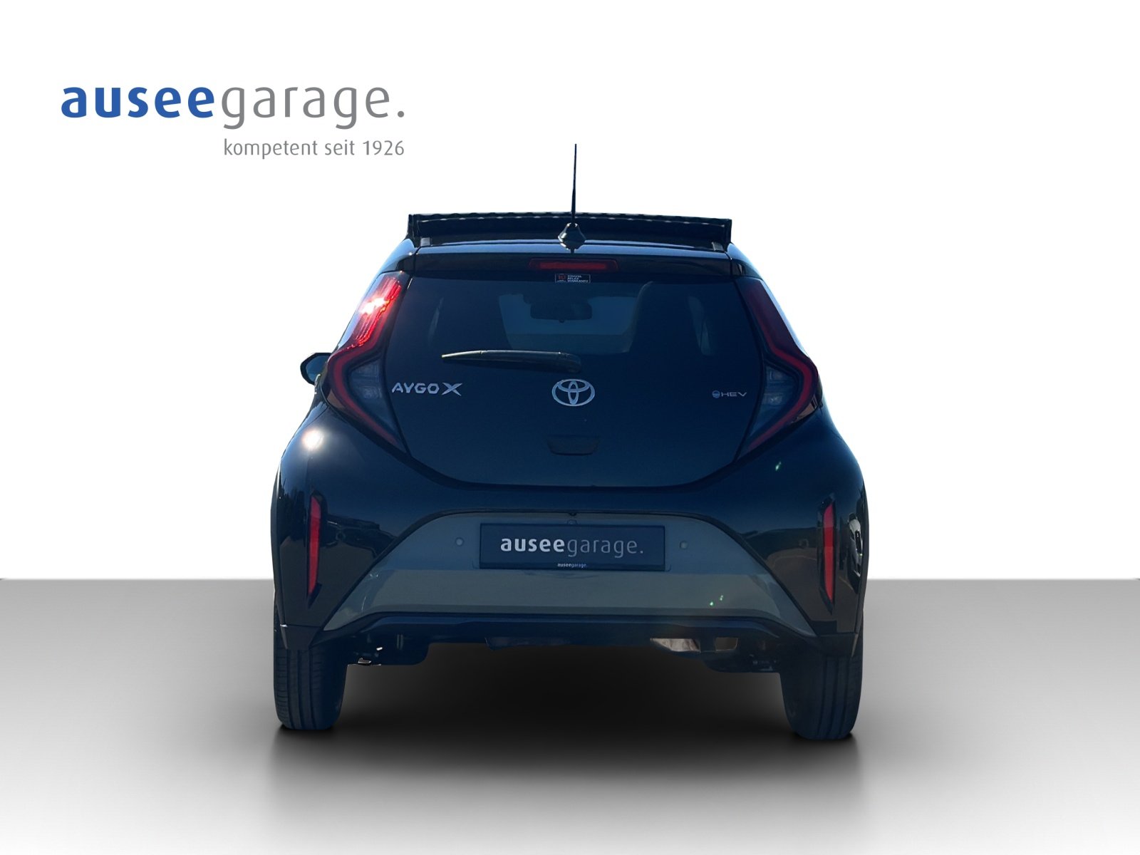 TOYOTA Aygo X 1.5 VVT-i HSD Style, Full-Hybrid Petrol/Electric, New car, Automatic - 4