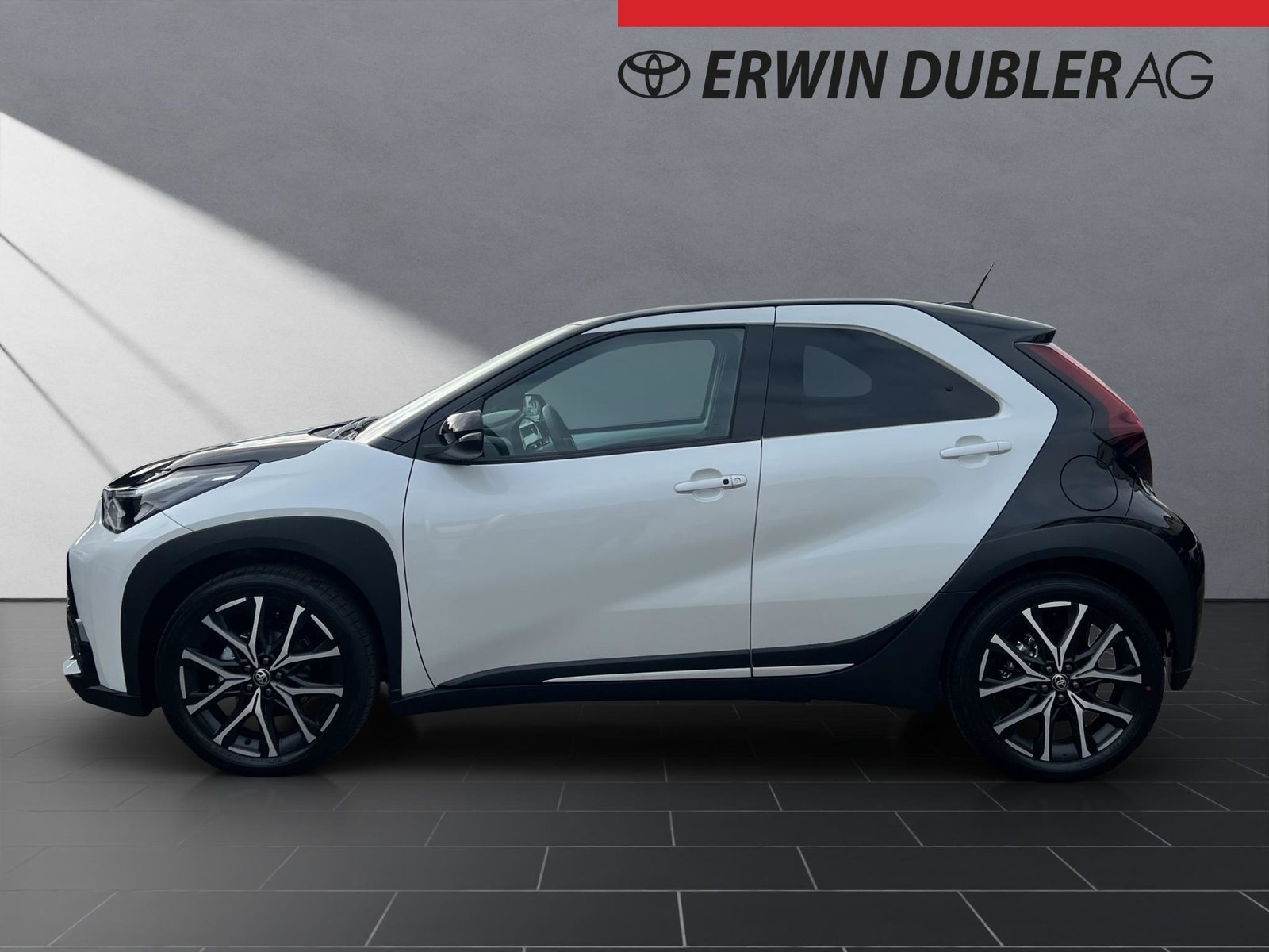 TOYOTA Aygo X 1.5 VVT-i HSD GR Sport, Full-Hybrid Petrol/Electric, New car, Automatic - 2
