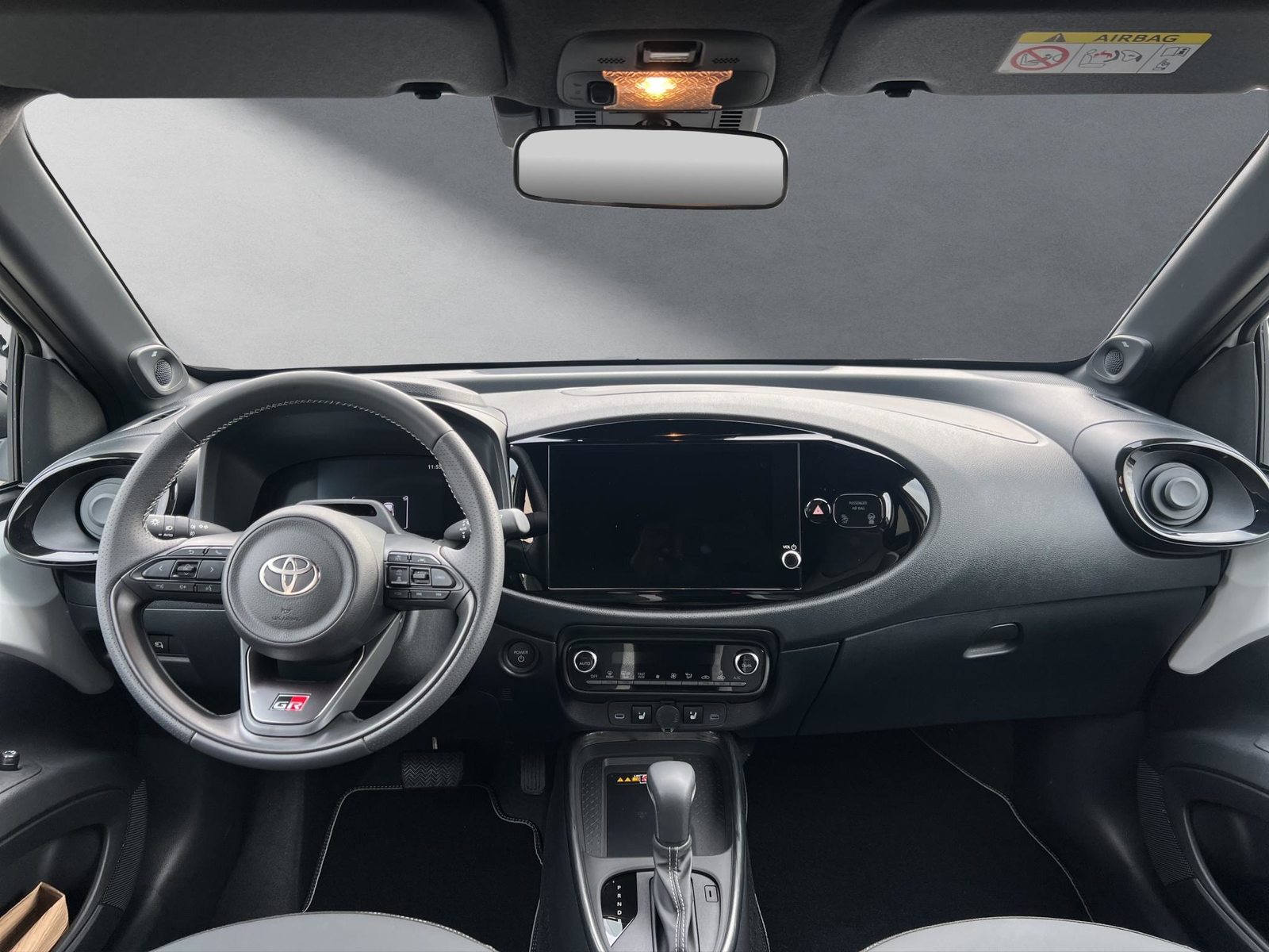 TOYOTA Aygo X 1.5 VVT-i HSD GR Sport, Full-Hybrid Petrol/Electric, New car, Automatic - 4