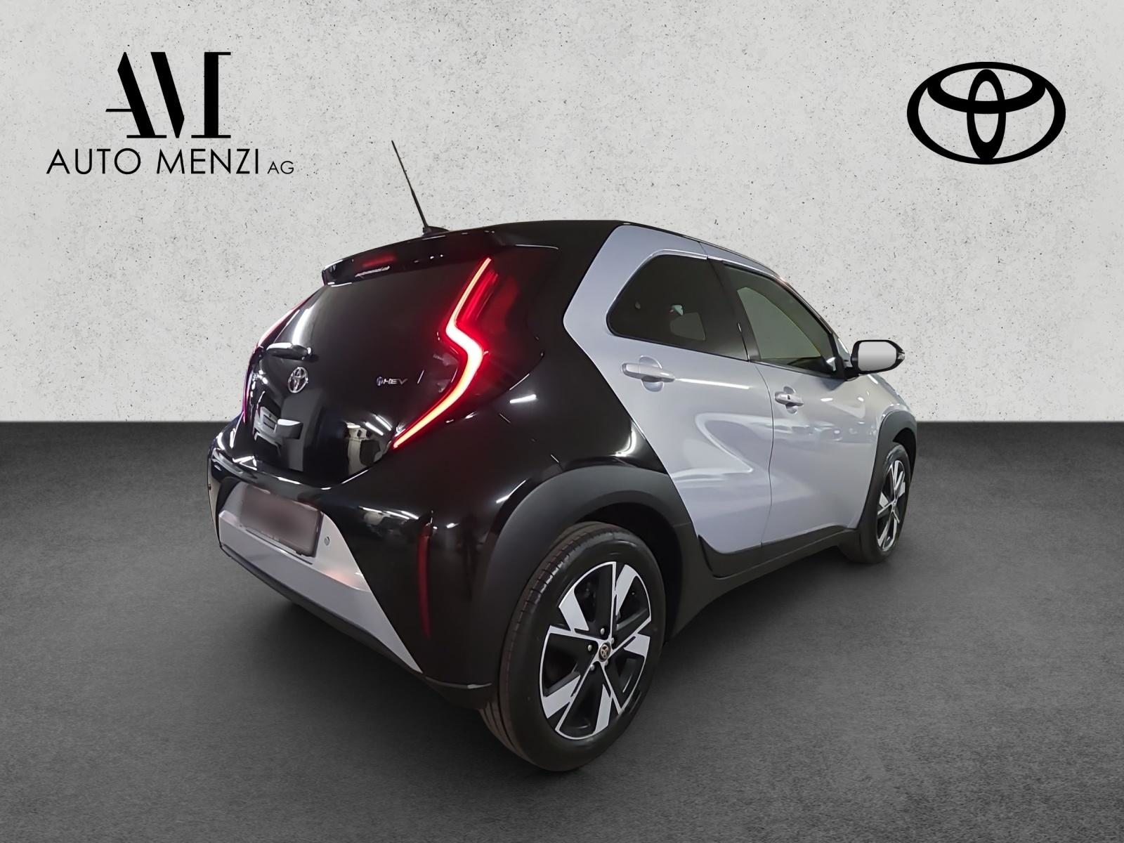TOYOTA Aygo X 1.5 VVT-i HSD Trend, Full-Hybrid Petrol/Electric, New car, Automatic - 3