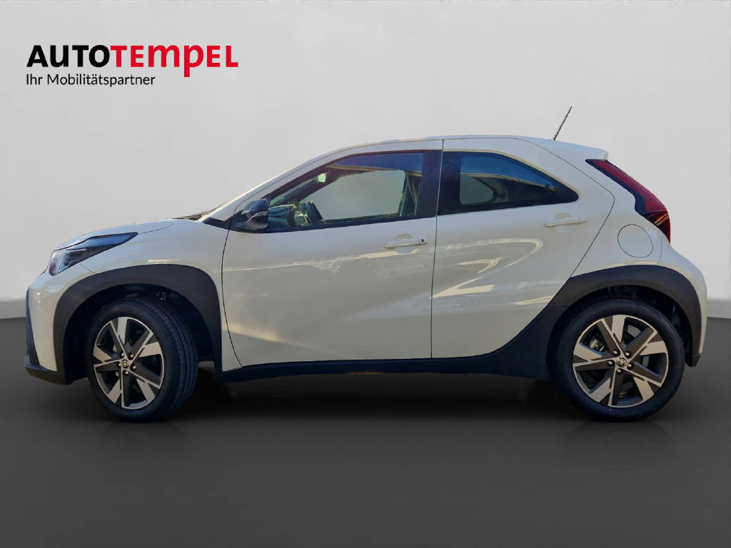 TOYOTA Aygo X 1.5 VVT-i HSD Comfort 48140/000, Voll-Hybrid Benzin/Elektro, Neuwagen, Automatik - 2