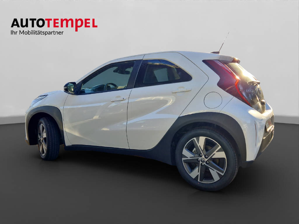 TOYOTA Aygo X 1.5 VVT-i HSD Comfort 48140/000, Voll-Hybrid Benzin/Elektro, Neuwagen, Automatik - 3