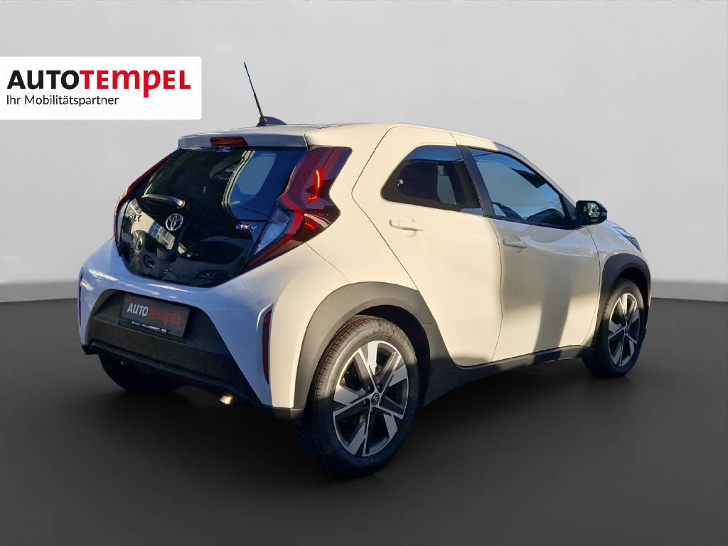 TOYOTA Aygo X 1.5 VVT-i HSD Comfort 48140/000, Voll-Hybrid Benzin/Elektro, Neuwagen, Automatik - 6