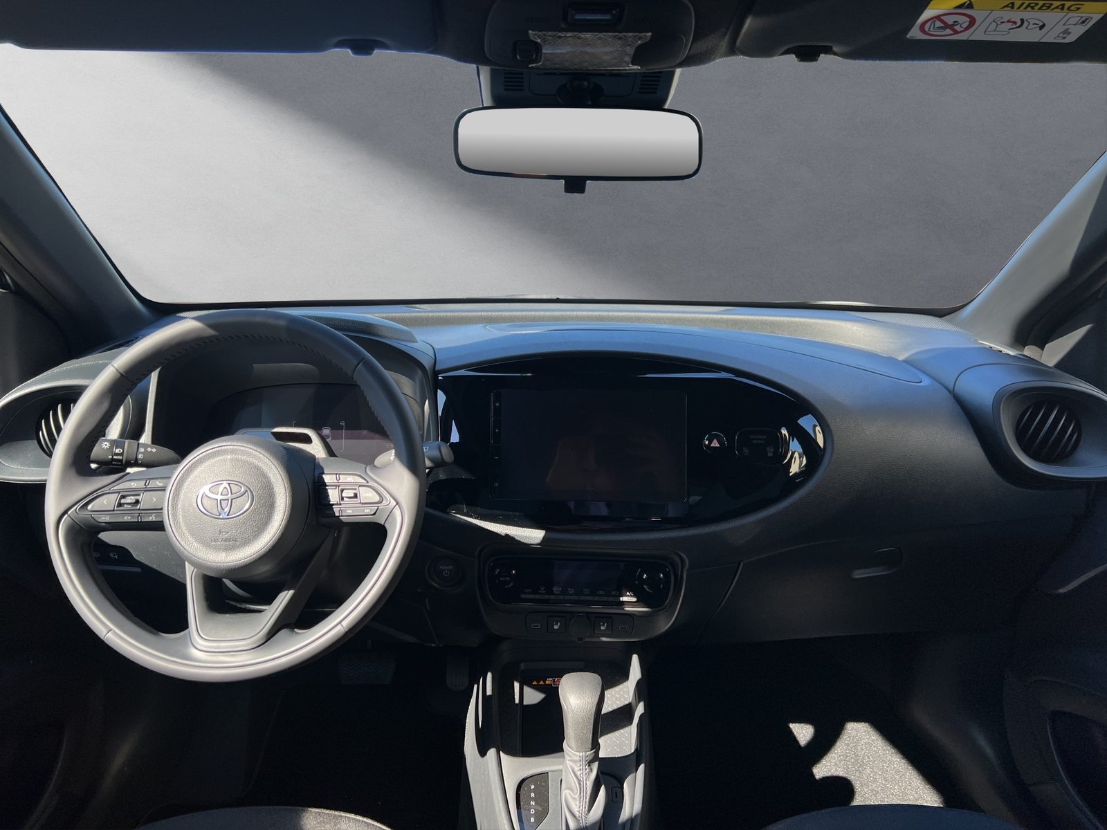 TOYOTA Aygo X 1.5 VVT-i HSD Comfort, Voll-Hybrid Benzin/Elektro, Neuwagen, Automatik - 4