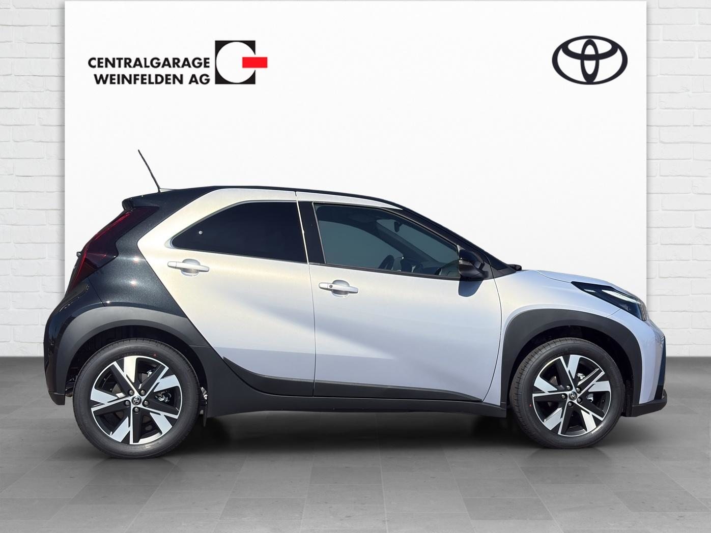 TOYOTA Aygo X 1.5 VVT-i HSD Trend, Full-Hybrid Petrol/Electric, New car, Automatic - 7