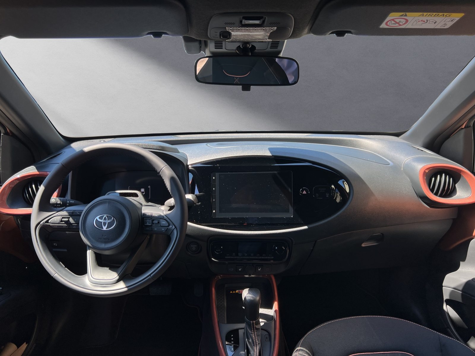 TOYOTA Aygo X 1.5 VVT-i HSD Trend, Voll-Hybrid Benzin/Elektro, Neuwagen, Automatik - 4