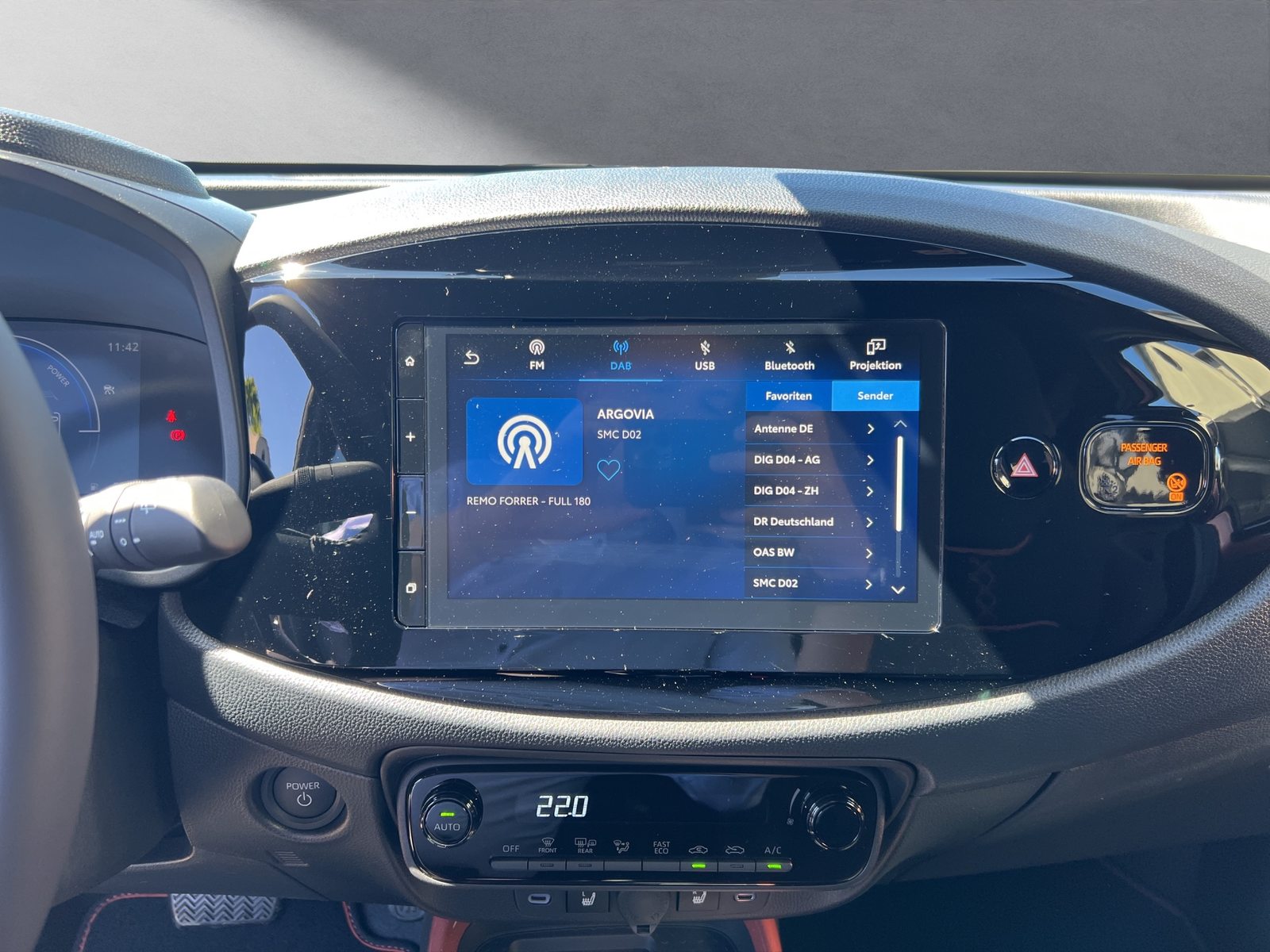 TOYOTA Aygo X 1.5 VVT-i HSD Trend, Voll-Hybrid Benzin/Elektro, Neuwagen, Automatik - 6