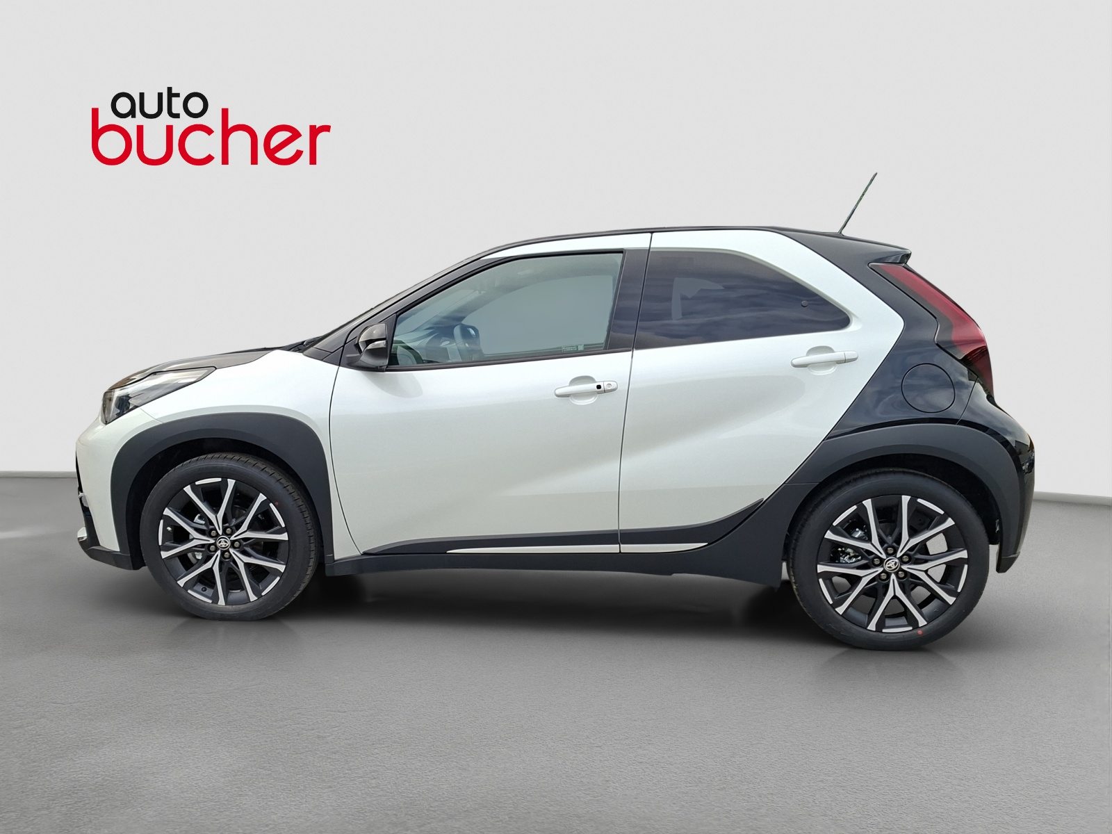 TOYOTA Aygo X 1.5 VVT-i HSD GR Sport, Hybride Intégral Essence/Électricité, Voiture nouvelle, Automatique - 4