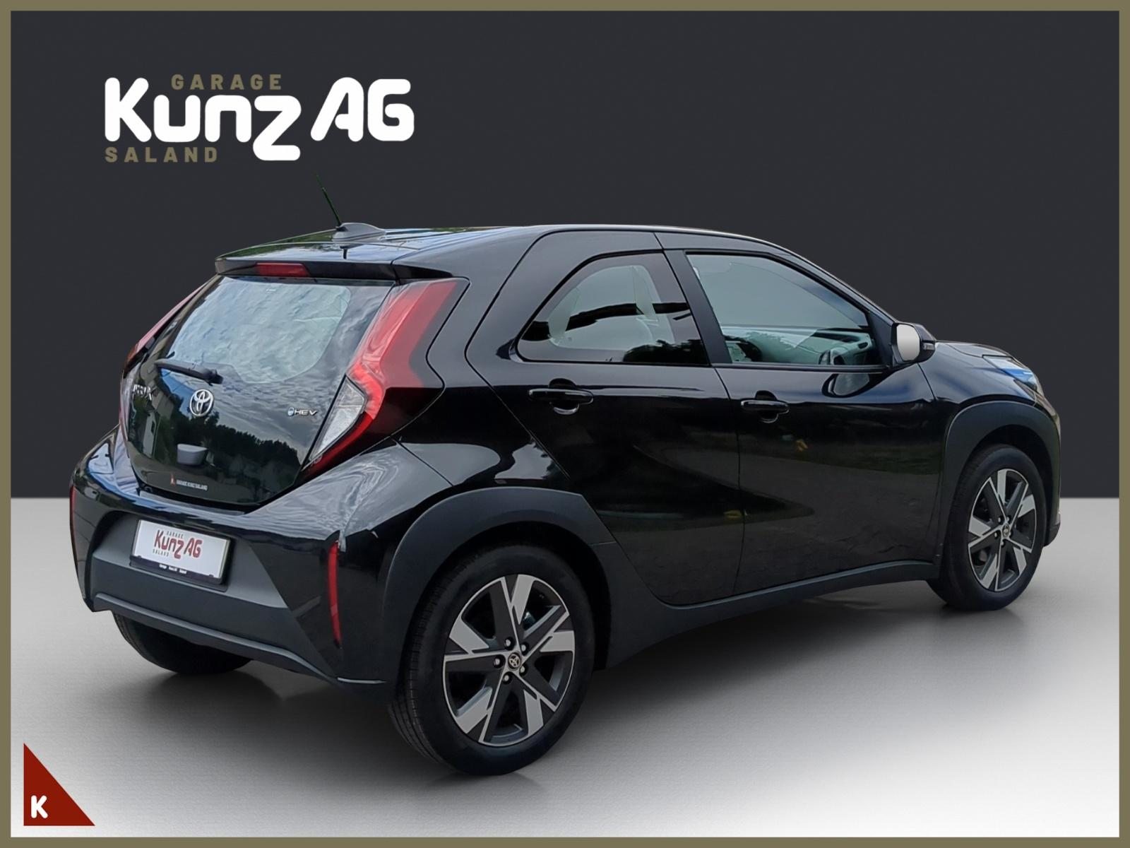 TOYOTA Aygo X 1.5 VVT-i HSD Comfort, Hybride Intégral Essence/Électricité, Voiture nouvelle, Automatique - 6