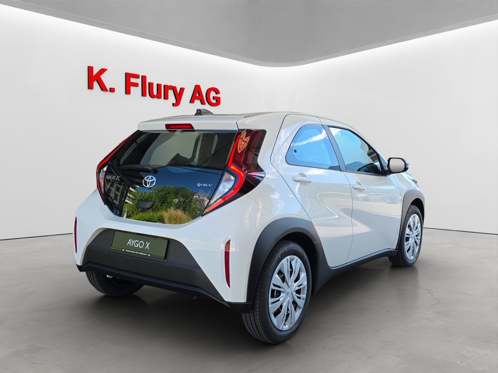 TOYOTA Aygo X 1.5 VVT-i HSD Comfort, Full-Hybrid Petrol/Electric, New car, Automatic - 5
