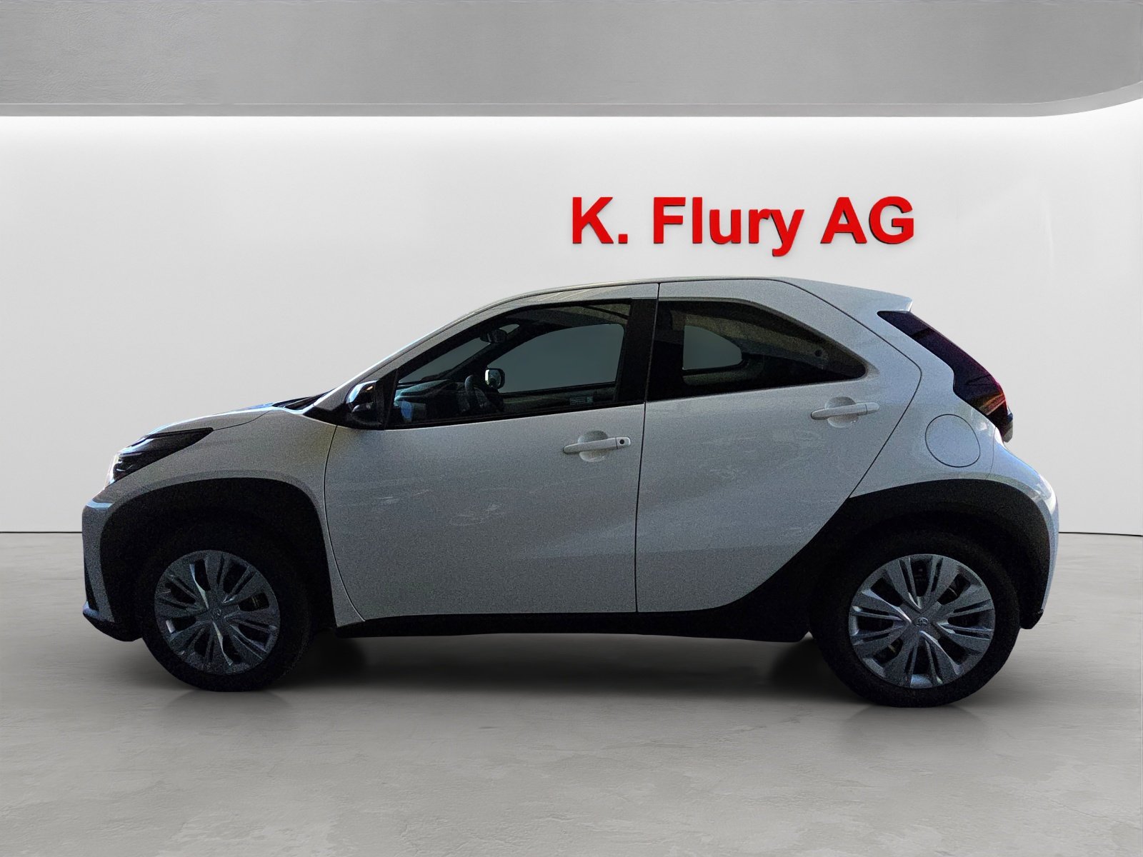 TOYOTA Aygo X 1.5 VVT-i HSD Comfort, Full-Hybrid Petrol/Electric, New car, Automatic - 2