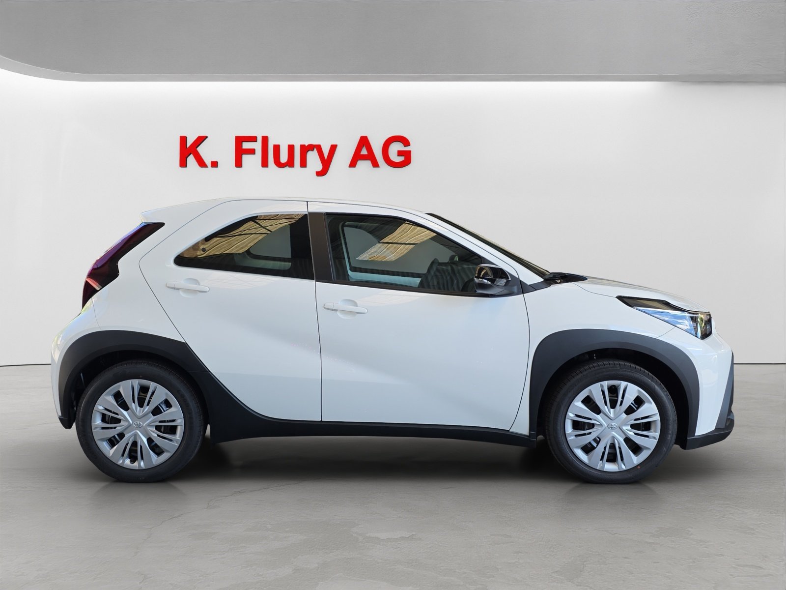 TOYOTA Aygo X 1.5 VVT-i HSD Comfort, Full-Hybrid Petrol/Electric, New car, Automatic - 6