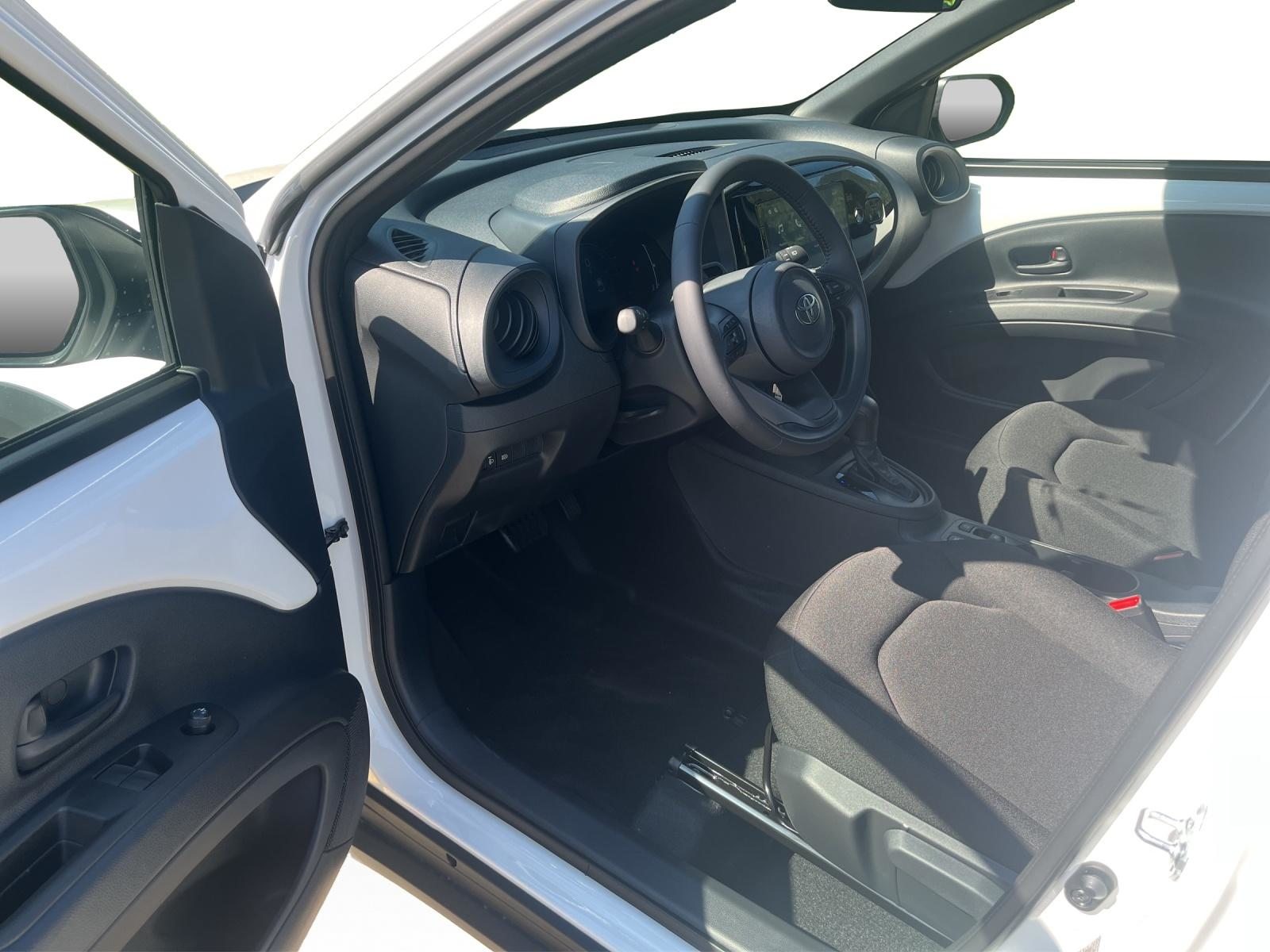 TOYOTA Aygo X 1.5 VVT-i HSD Comfort, Voll-Hybrid Benzin/Elektro, Neuwagen, Automatik - 6