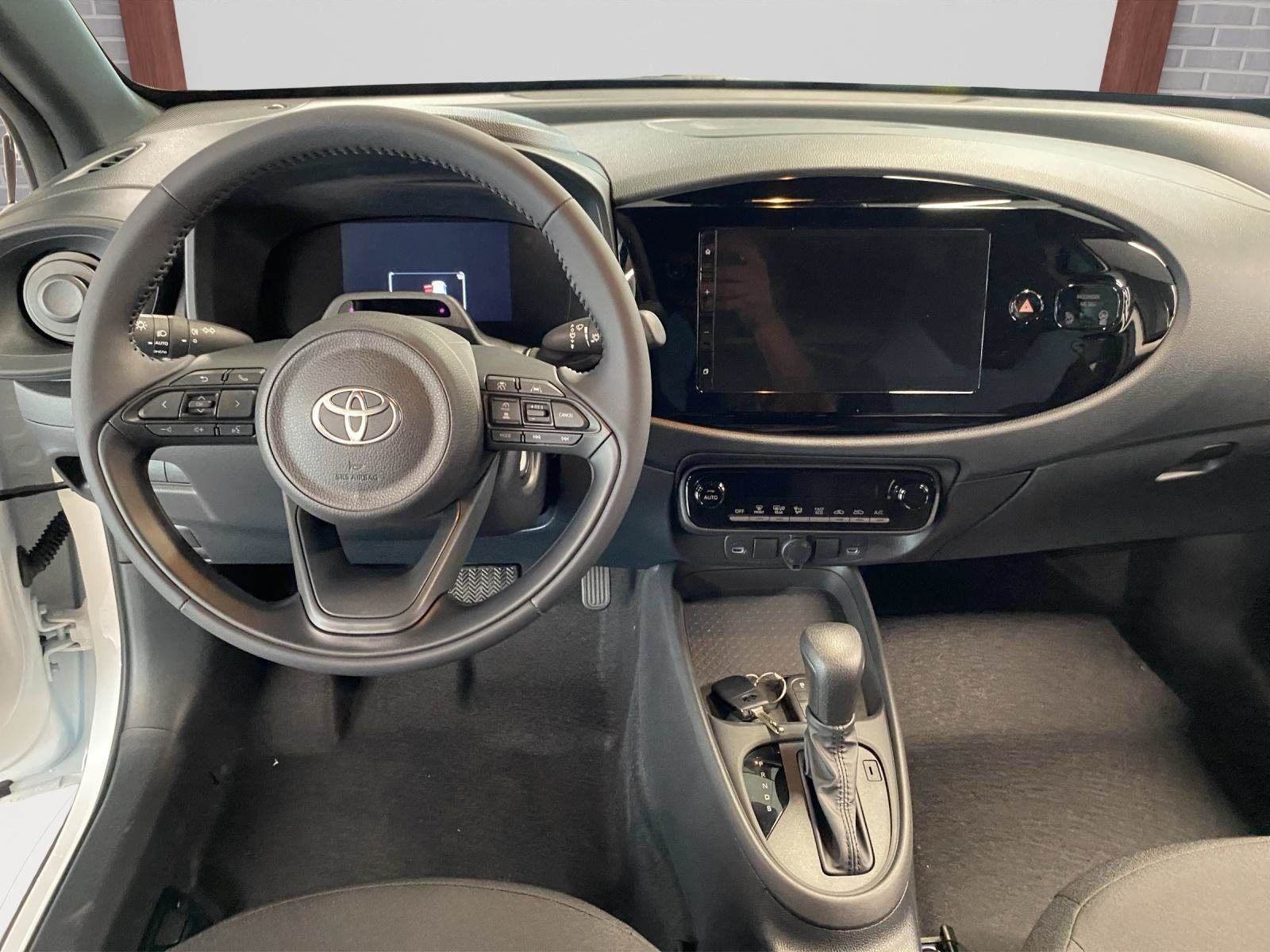 TOYOTA Aygo X 1.5 VVT-i HSD Comfort, Voll-Hybrid Benzin/Elektro, Neuwagen, Automatik - 6