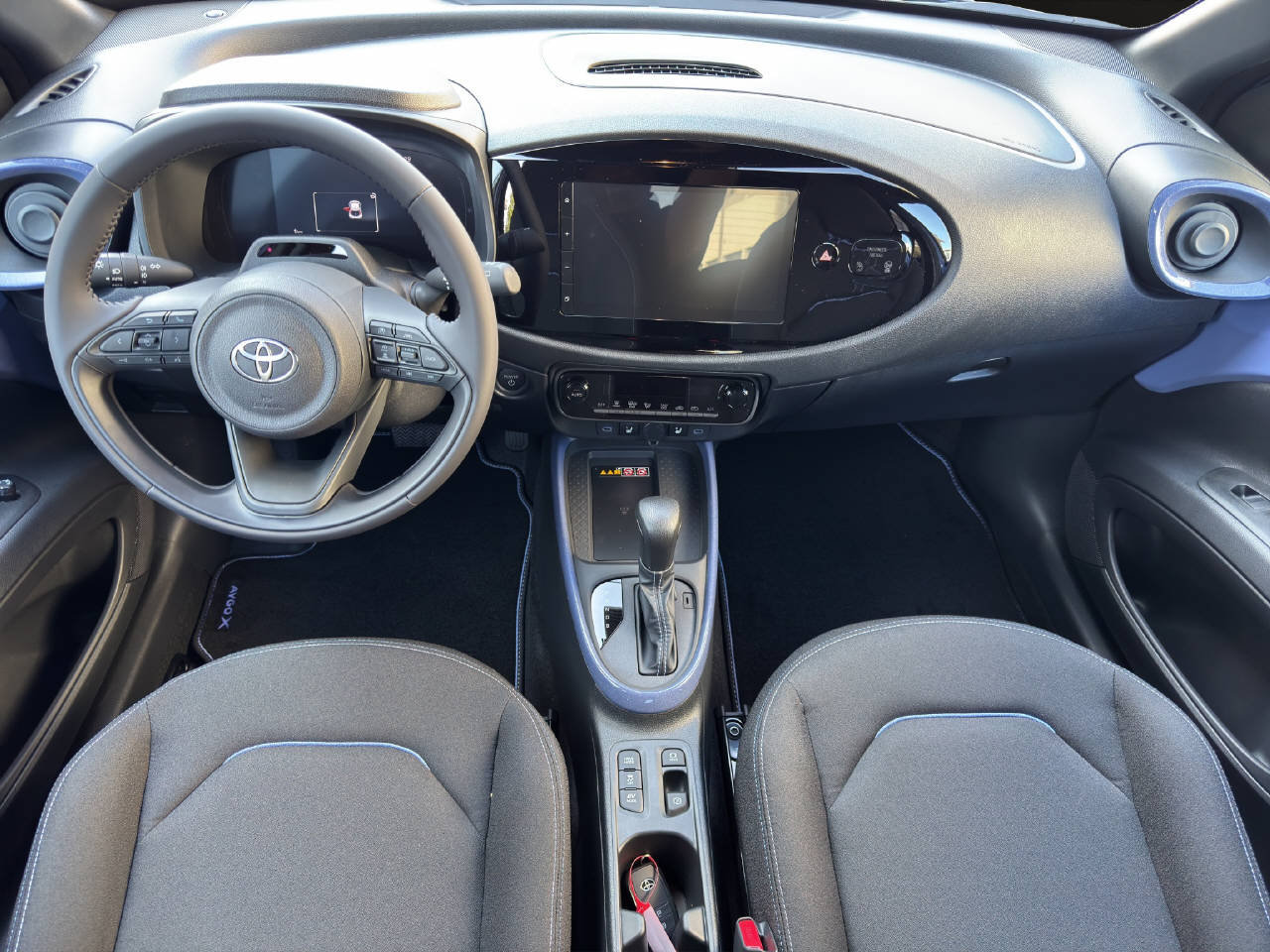 TOYOTA Aygo X 1.5 VVT-i HSD Trend, Voll-Hybrid Benzin/Elektro, Neuwagen, Automatik - 6