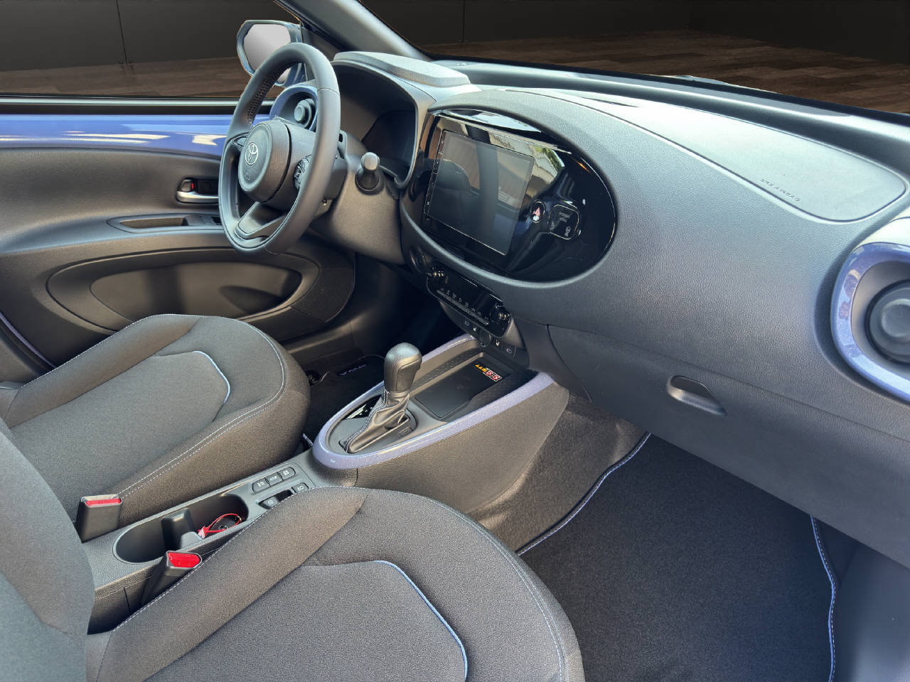 TOYOTA Aygo X 1.5 VVT-i HSD Trend, Voll-Hybrid Benzin/Elektro, Neuwagen, Automatik - 7