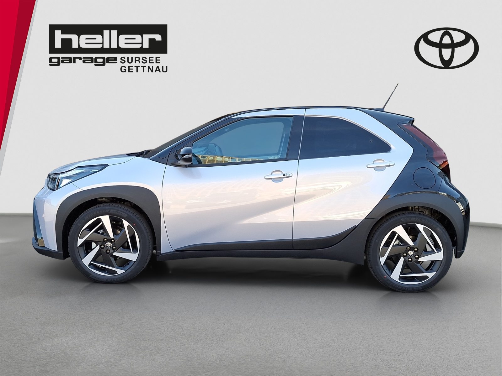 TOYOTA Aygo X 1.5 VVT-i HSD Style, Hybride Integrale Benzina/Elettrica, Auto nuove, Automatico - 2