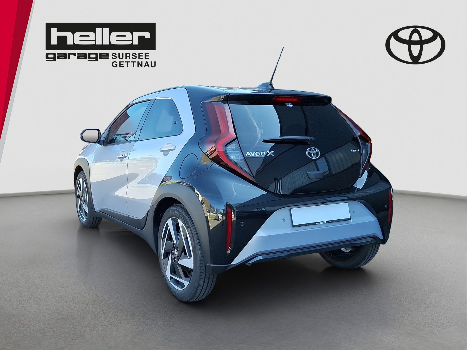 TOYOTA Aygo X 1.5 VVT-i HSD Style, Hybride Integrale Benzina/Elettrica, Auto nuove, Automatico - 3