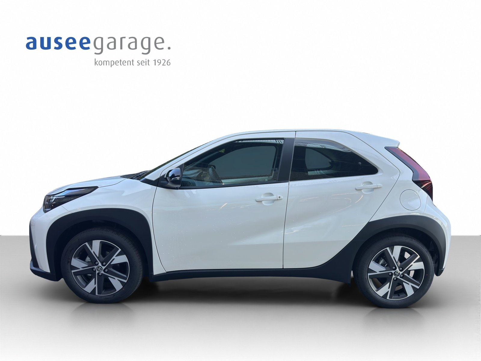 TOYOTA Aygo X 1.5 VVT-i HSD Comfort, Hybride Integrale Benzina/Elettrica, Auto nuove, Automatico - 2