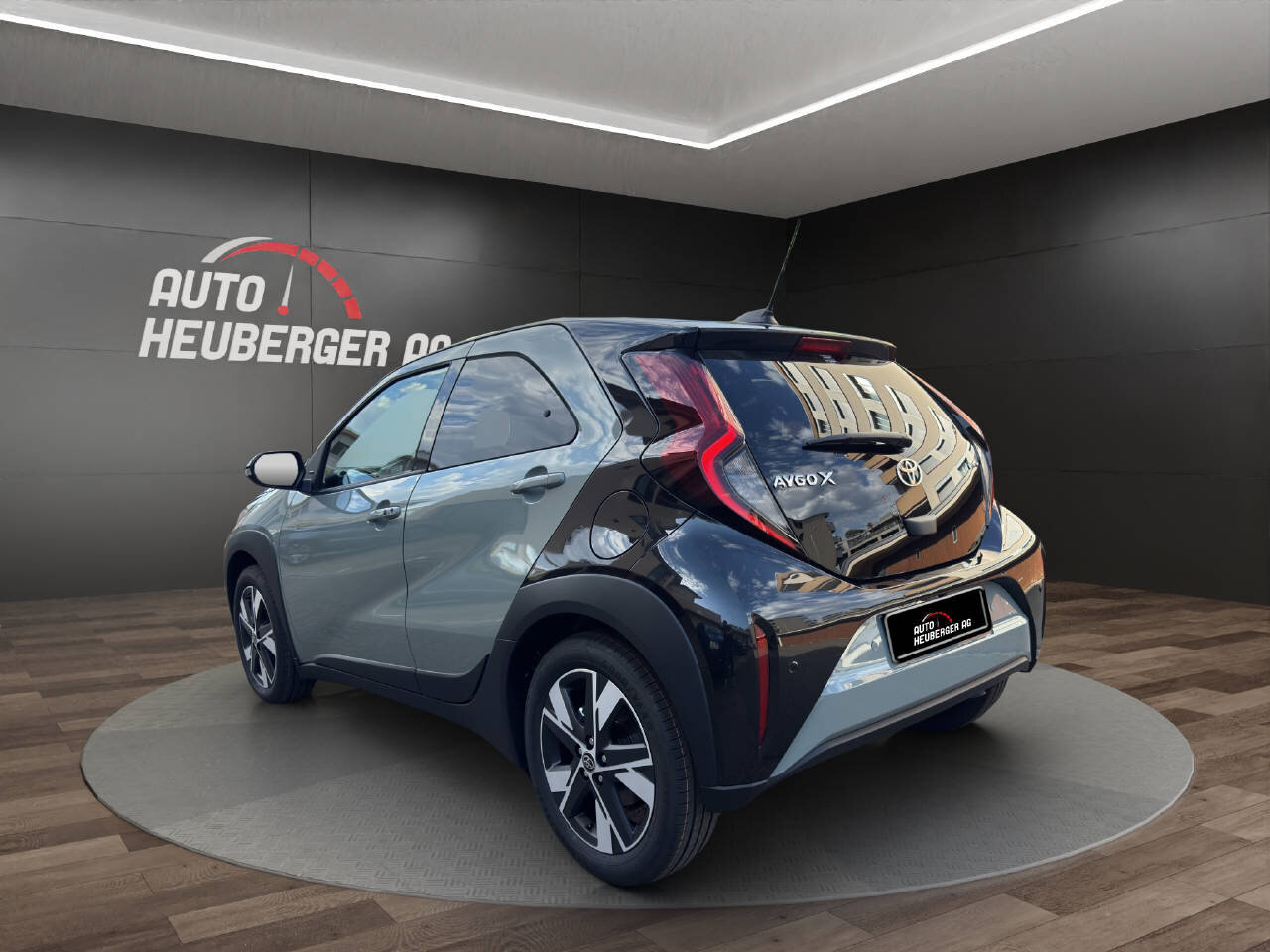 TOYOTA Aygo X 1.5 VVT-i HSD Trend, Full-Hybrid Petrol/Electric, New car, Automatic - 2