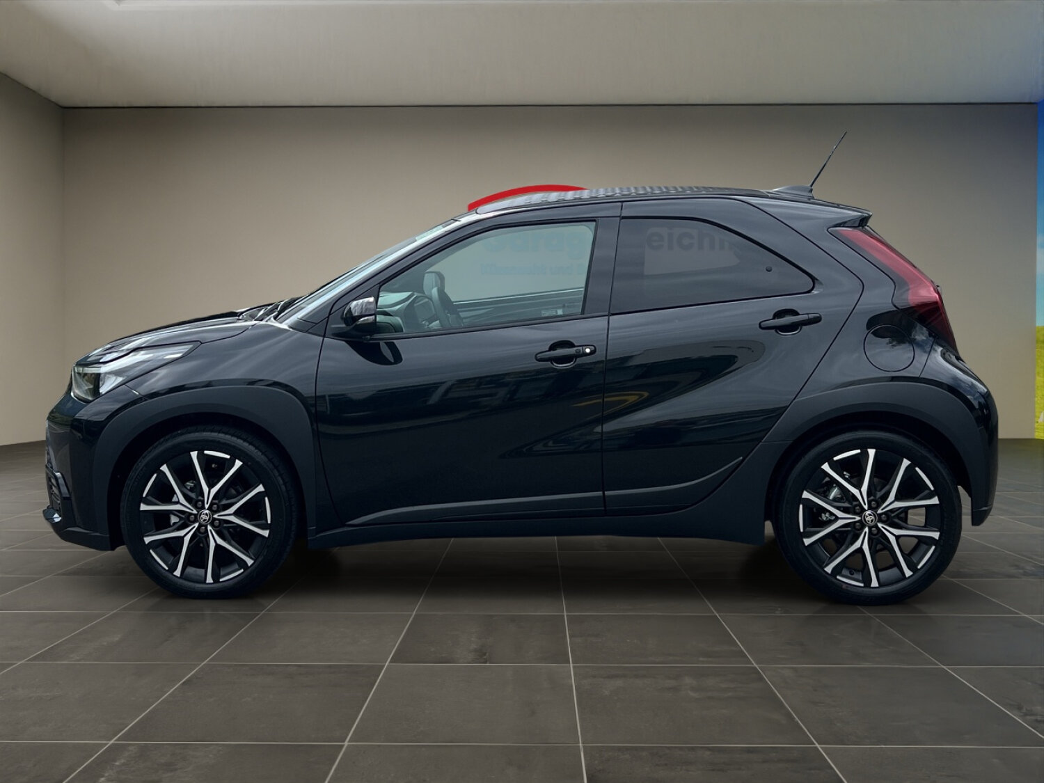 TOYOTA Aygo X 1.5 VVT-i HSD GR Sport, Full-Hybrid Petrol/Electric, New car, Automatic - 2