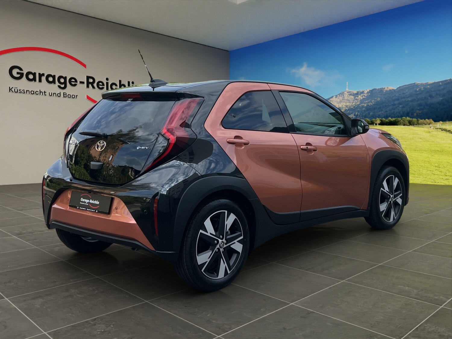 TOYOTA Aygo X 1.5 VVT-i HSD Trend, Full-Hybrid Petrol/Electric, New car, Automatic - 5