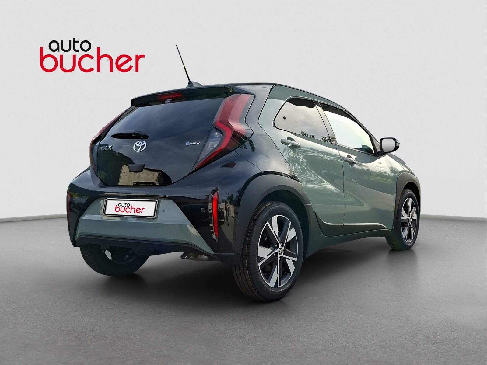 TOYOTA Aygo X 1.5 VVT-i HSD Trend, Full-Hybrid Petrol/Electric, New car, Automatic - 6