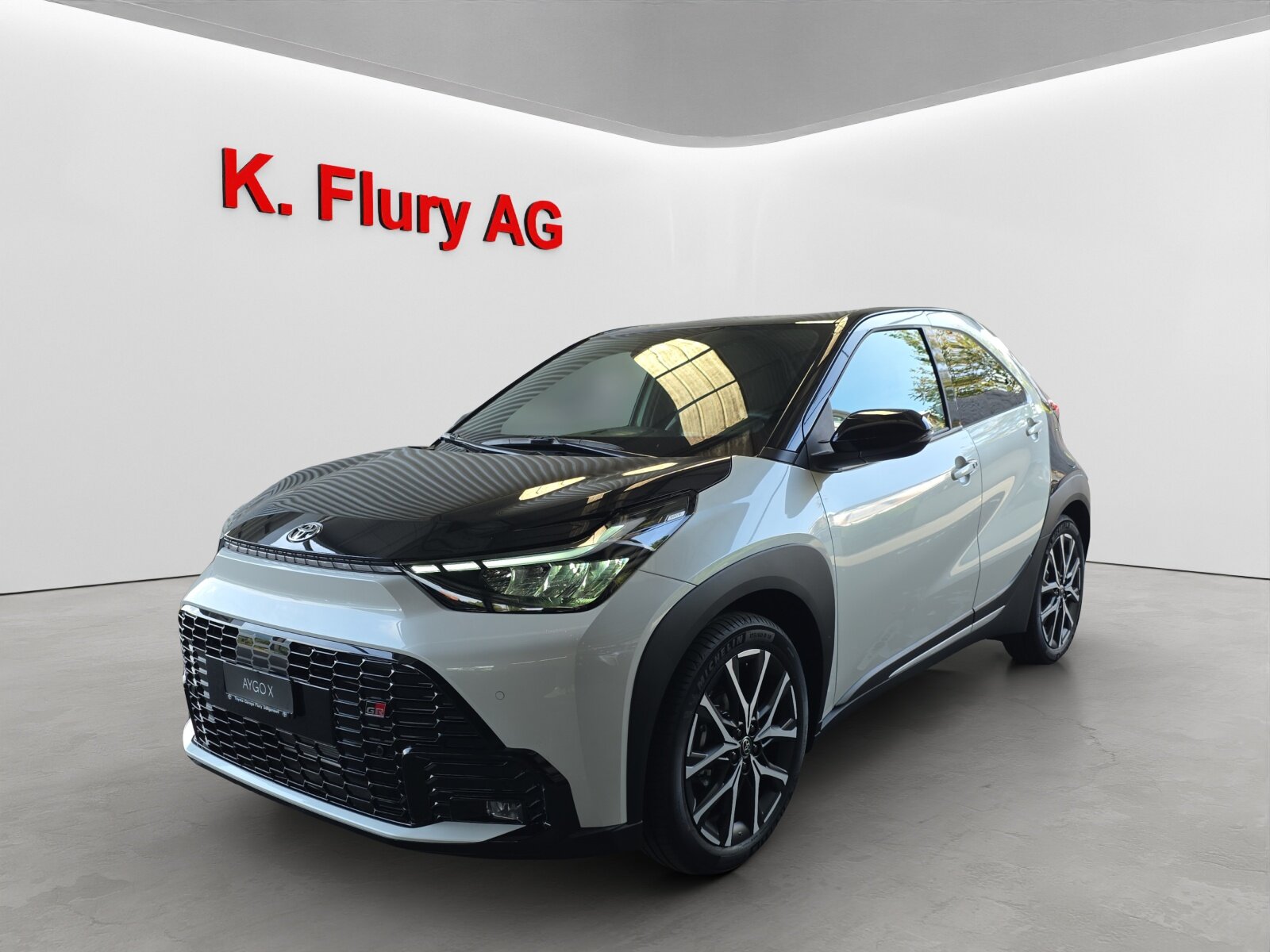 TOYOTA Aygo X 1.5 VVT-i HSD GR Sport