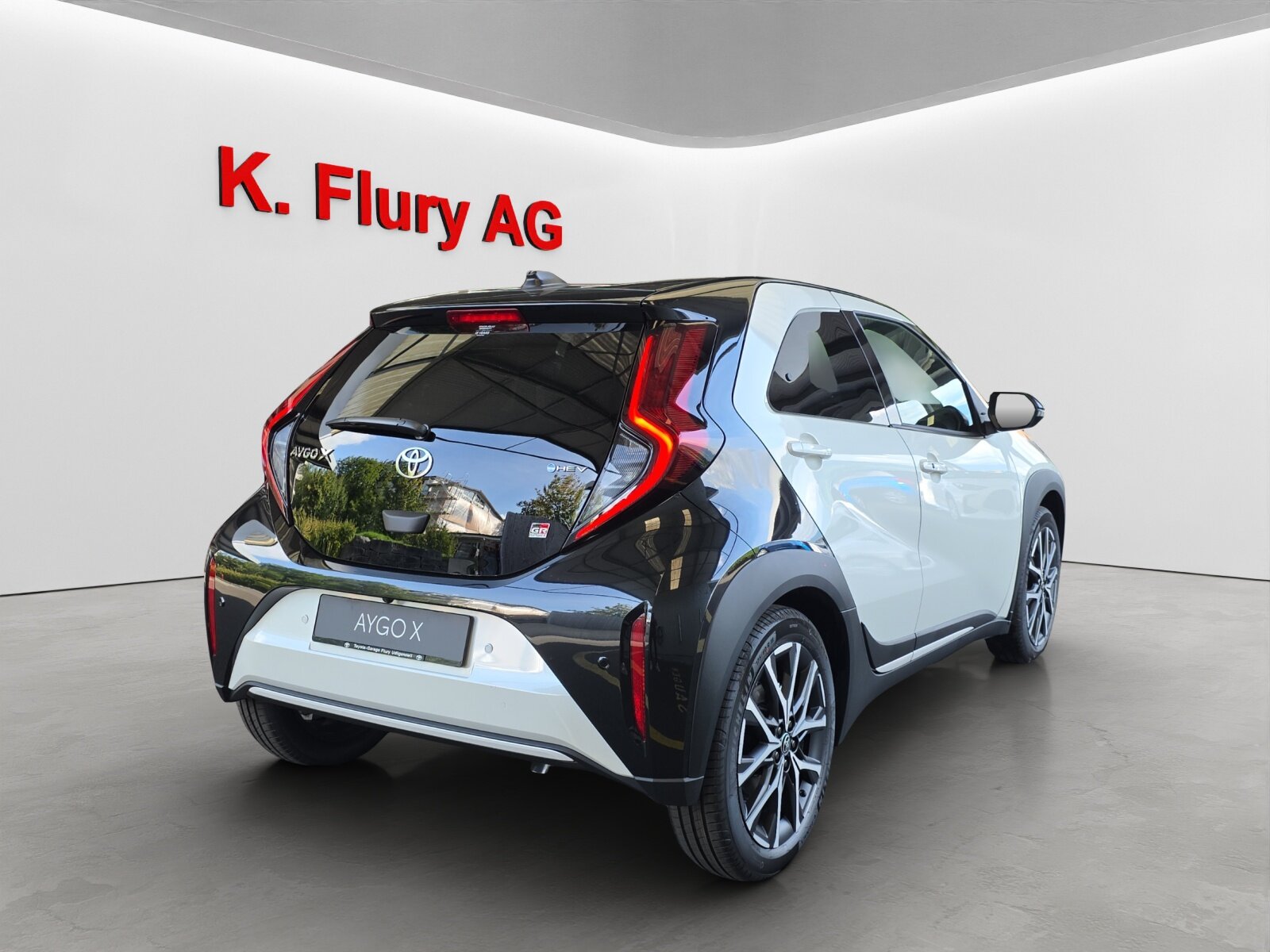 TOYOTA Aygo X 1.5 VVT-i HSD GR Sport, Full-Hybrid Petrol/Electric, New car, Automatic - 5