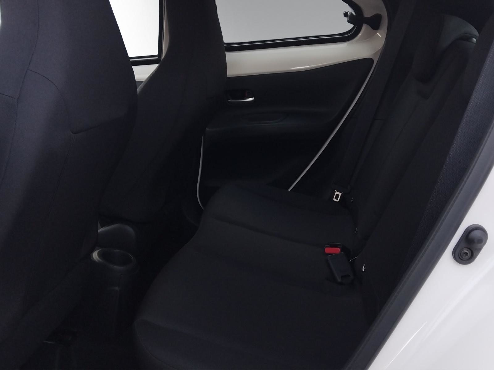 TOYOTA Aygo X 1.0 VVT-i Comfort, Essence, Occasion / Utilisé, Manuelle - 6