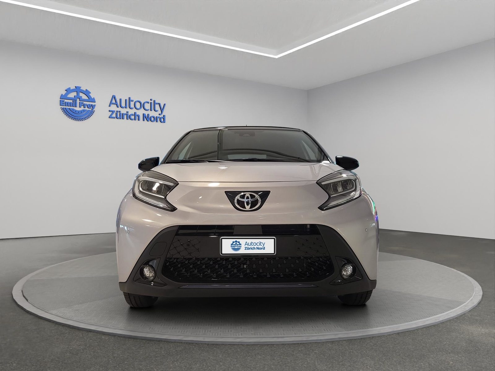 TOYOTA Aygo X 1.0 VVT-i JBL Edition, Benzin, Occasion / Gebraucht, Automatik - 2